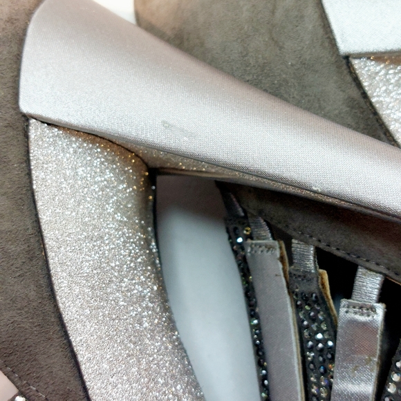 René Caovilla silver swarowski crystal embellished cage pumps, EU41 - Picture 17 of 17